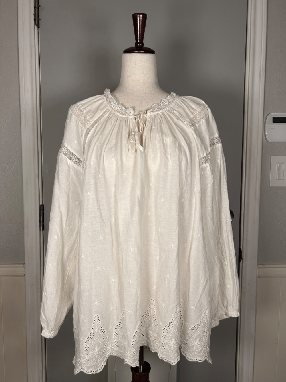Bobo Peasant Blouse XXL Cream Eyelet Embroidered Lace Trim Top, cottage, Renfest